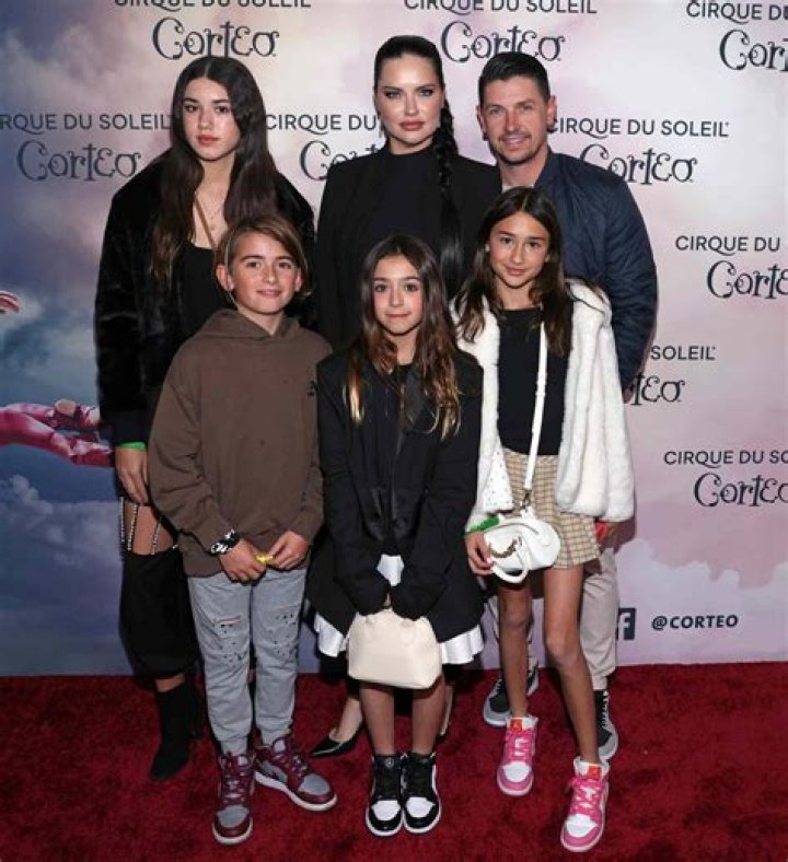 How Many Kids Is Adriana Lima Having?