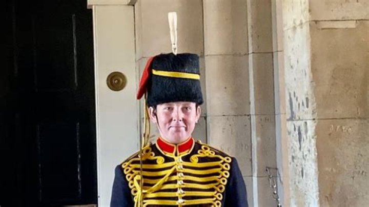 What Happens If A Royal Guard Laughs?
